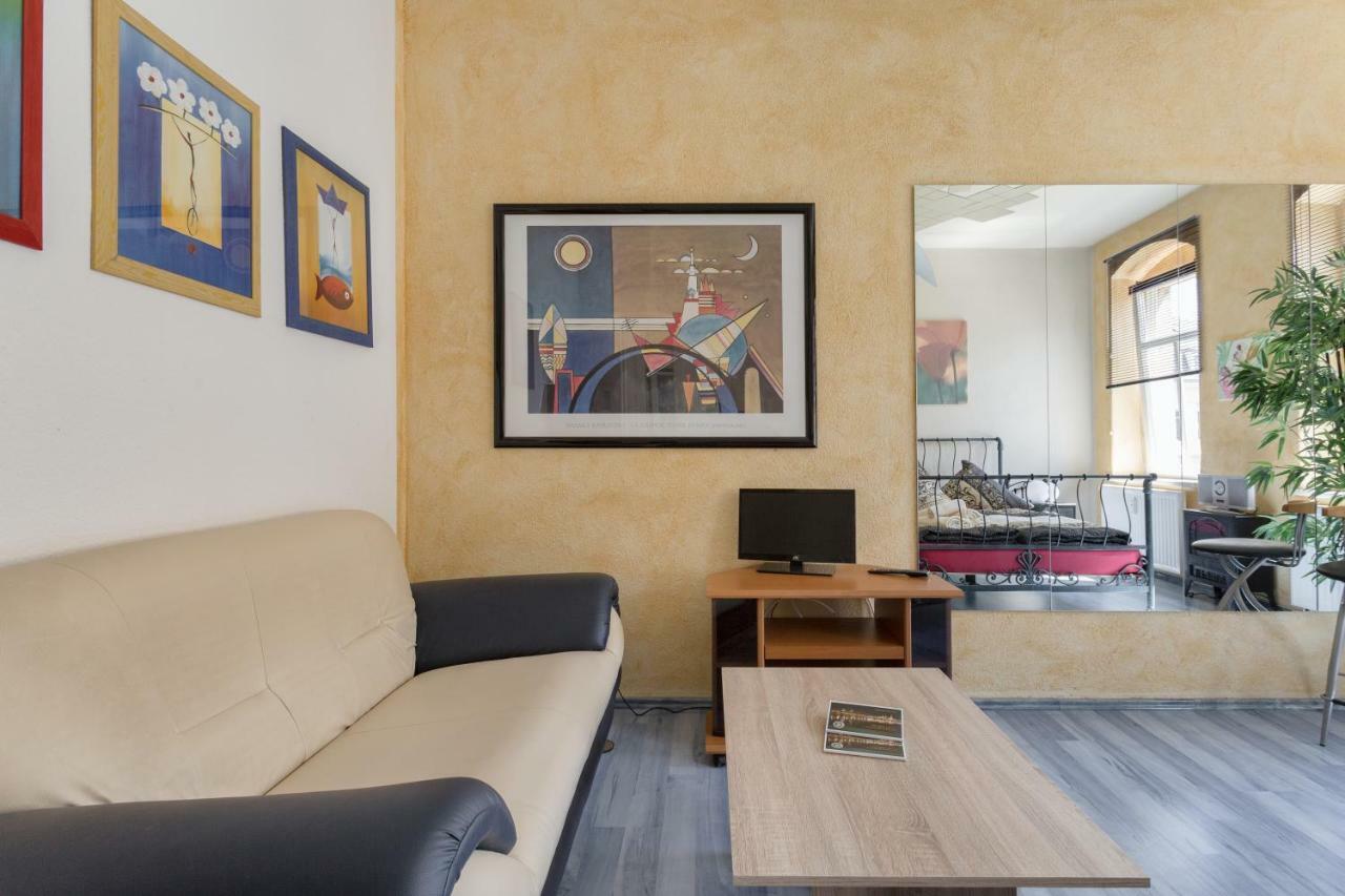Ferienwohnung Residenz Bis 6 Gaeste , Ferienwohnung Dresden Bis 4 Gaeste, Ferienwohnung Elbflorenz Bis 2 Gaeste 外观 照片