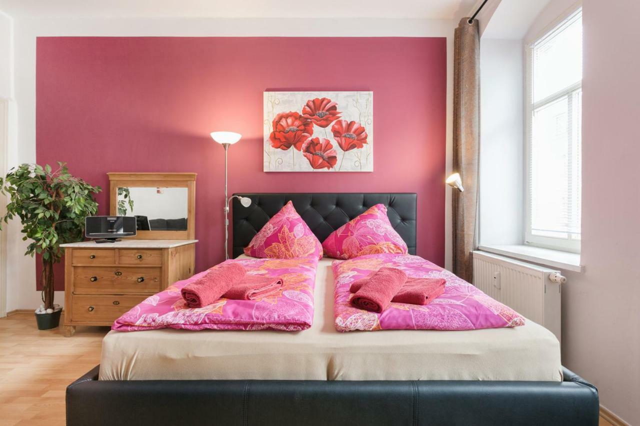 Ferienwohnung Residenz Bis 6 Gaeste , Ferienwohnung Dresden Bis 4 Gaeste, Ferienwohnung Elbflorenz Bis 2 Gaeste 外观 照片