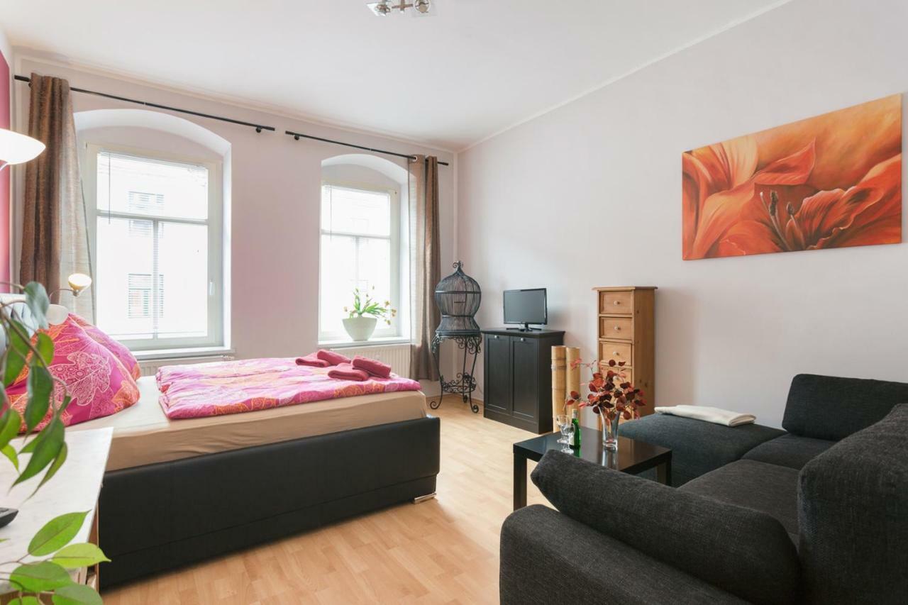 Ferienwohnung Residenz Bis 6 Gaeste , Ferienwohnung Dresden Bis 4 Gaeste, Ferienwohnung Elbflorenz Bis 2 Gaeste 外观 照片