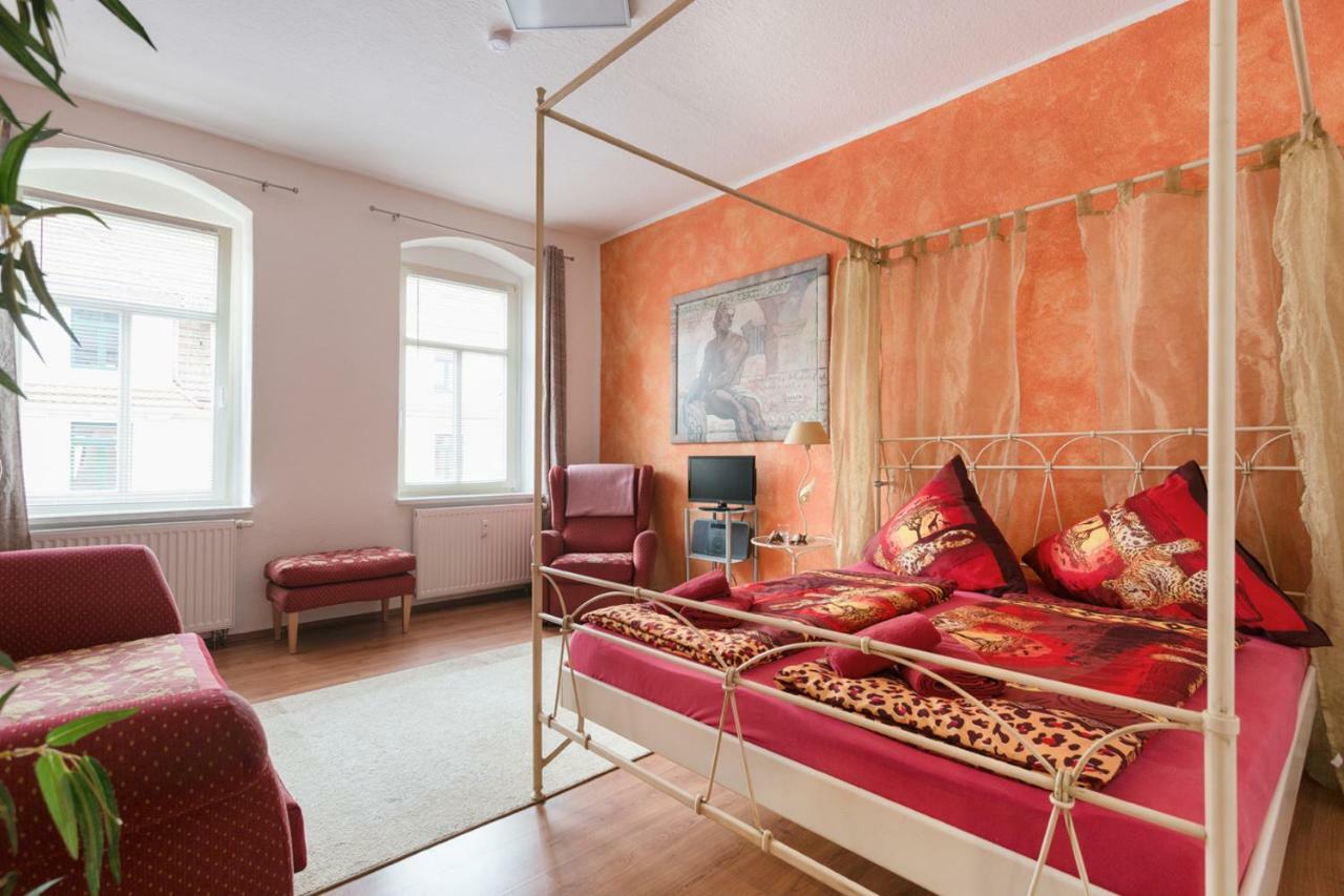 Ferienwohnung Residenz Bis 6 Gaeste , Ferienwohnung Dresden Bis 4 Gaeste, Ferienwohnung Elbflorenz Bis 2 Gaeste 外观 照片