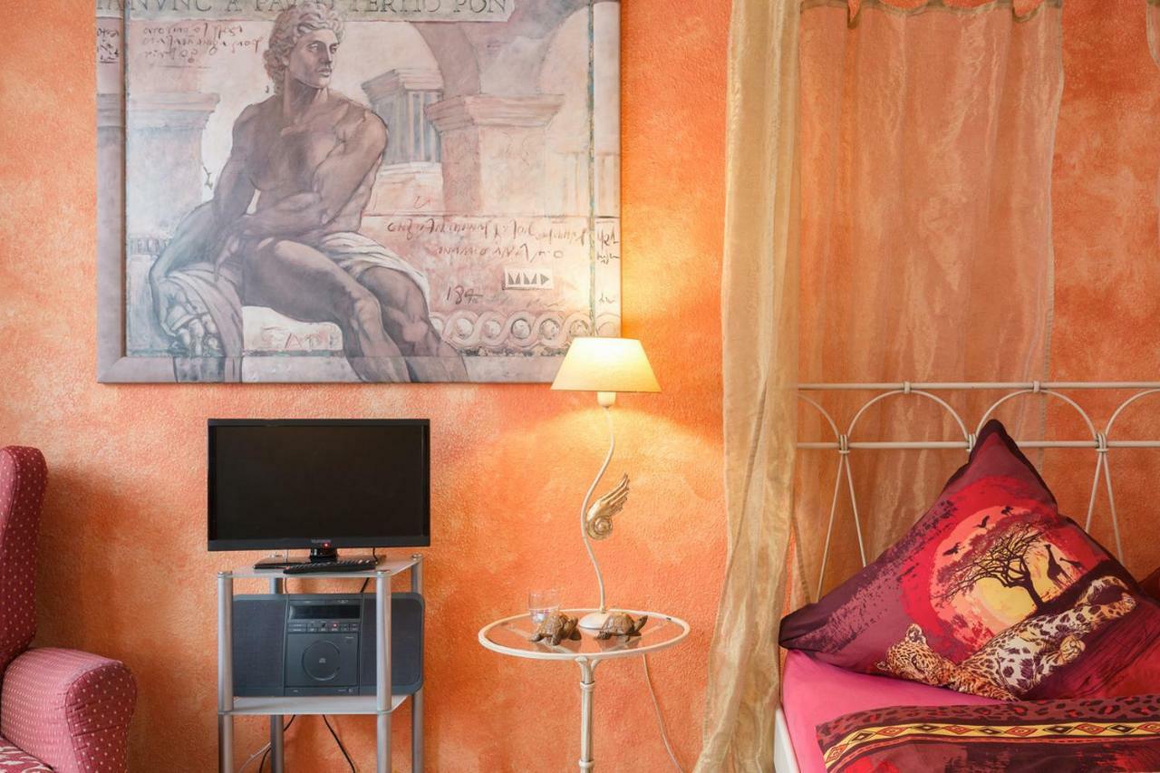 Ferienwohnung Residenz Bis 6 Gaeste , Ferienwohnung Dresden Bis 4 Gaeste, Ferienwohnung Elbflorenz Bis 2 Gaeste 外观 照片
