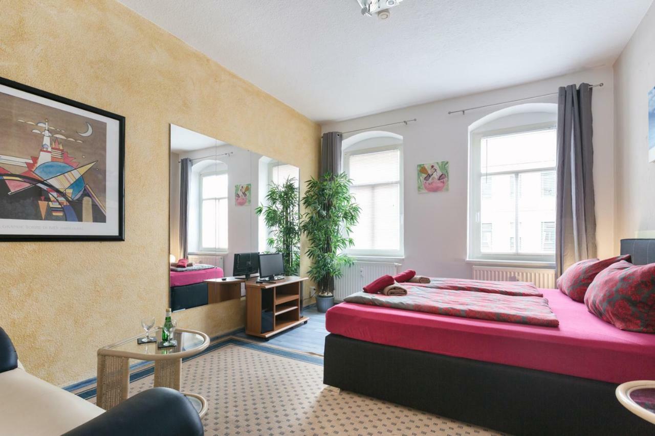 Ferienwohnung Residenz Bis 6 Gaeste , Ferienwohnung Dresden Bis 4 Gaeste, Ferienwohnung Elbflorenz Bis 2 Gaeste 外观 照片