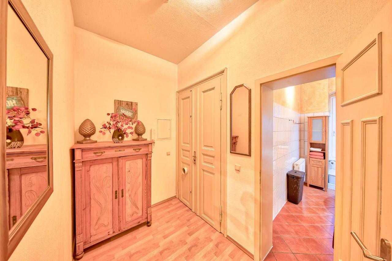Ferienwohnung Residenz Bis 6 Gaeste , Ferienwohnung Dresden Bis 4 Gaeste, Ferienwohnung Elbflorenz Bis 2 Gaeste 外观 照片
