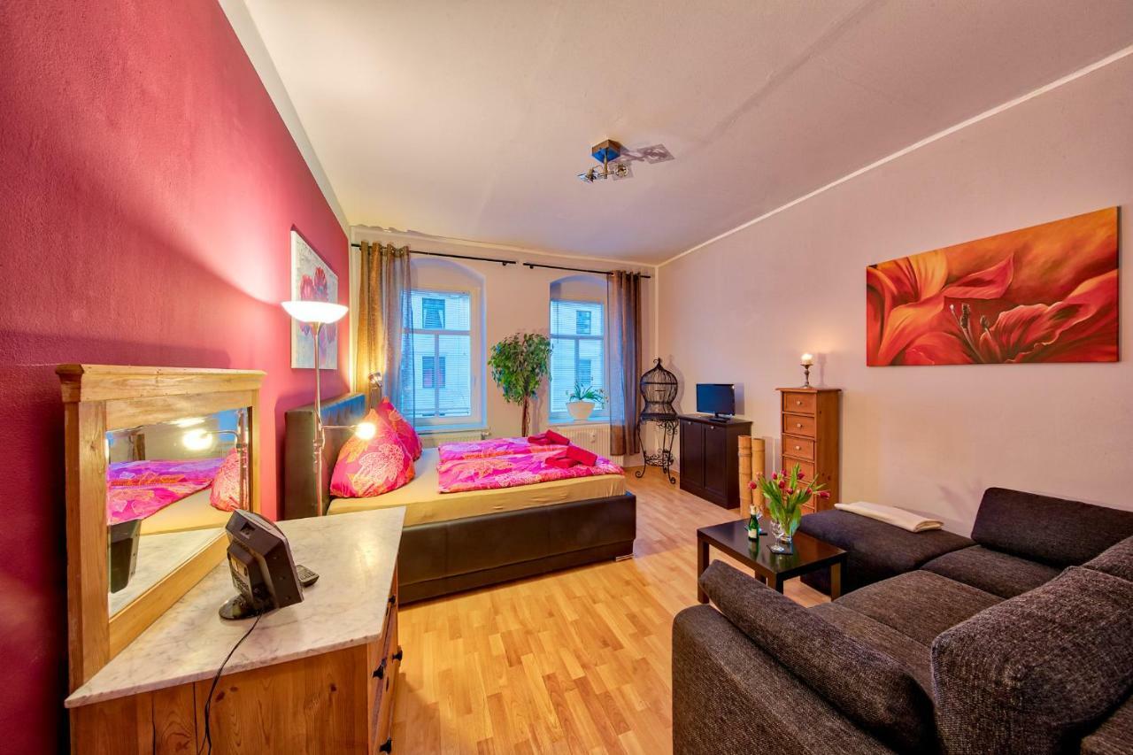 Ferienwohnung Residenz Bis 6 Gaeste , Ferienwohnung Dresden Bis 4 Gaeste, Ferienwohnung Elbflorenz Bis 2 Gaeste 外观 照片