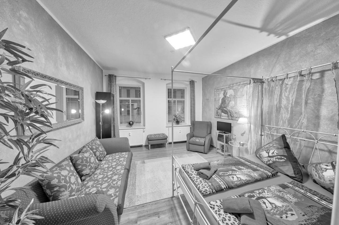 Ferienwohnung Residenz Bis 6 Gaeste , Ferienwohnung Dresden Bis 4 Gaeste, Ferienwohnung Elbflorenz Bis 2 Gaeste 外观 照片